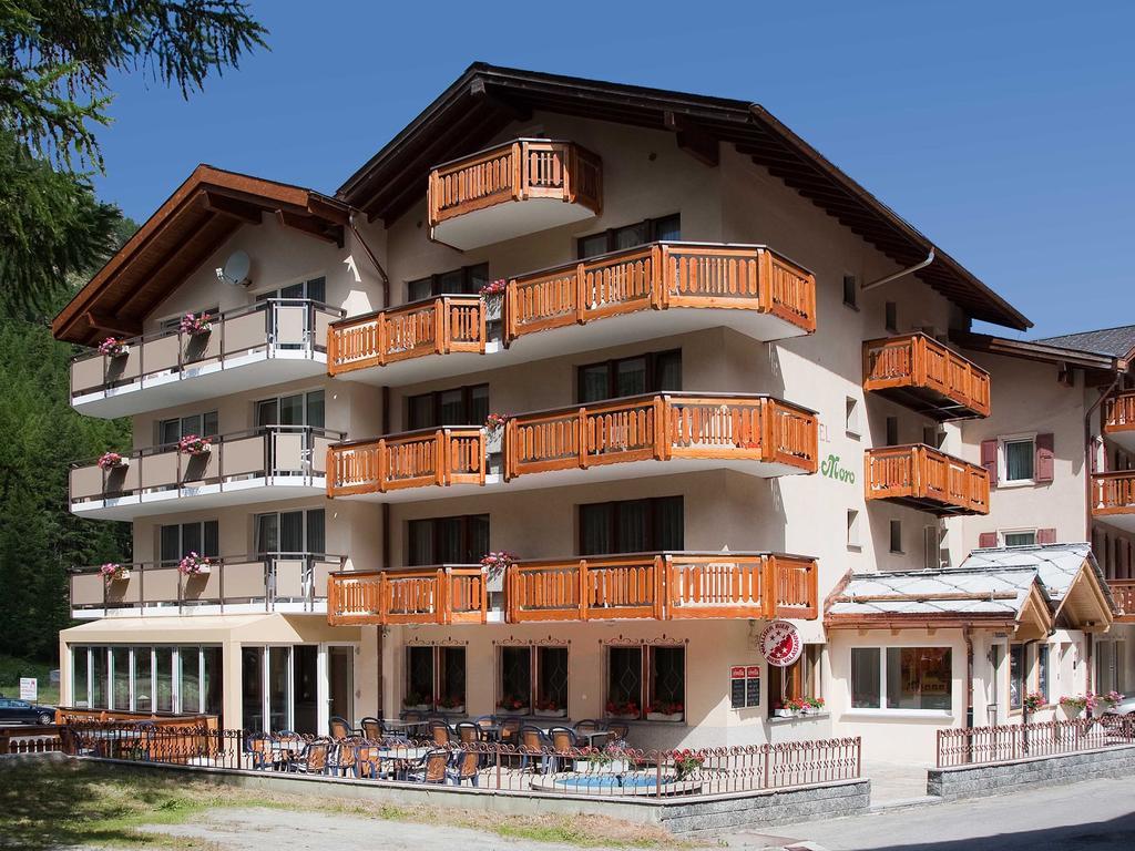 Hotel Monte-Moro Saas-Almagell ภายนอก รูปภาพ