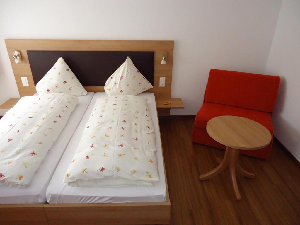 Hotel Monte-Moro Saas-Almagell ภายนอก รูปภาพ
